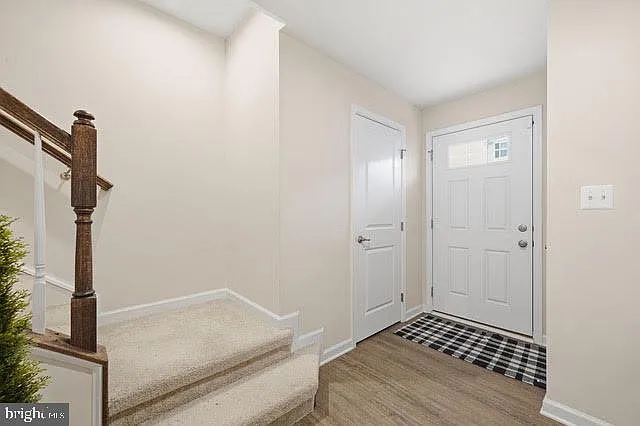 8719 Stevenson Ln — Photo 4