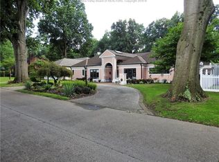 4901 Virginia Ave SE, Charleston, WV 25304