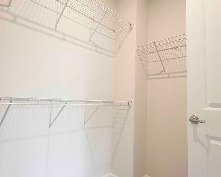 930 Dawes Ct — Photo 43