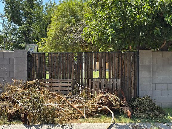 4th image of 4102 E PALM Lane
