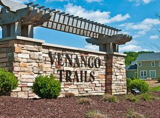 2003 Hemlock Ln, Mars, PA 16046