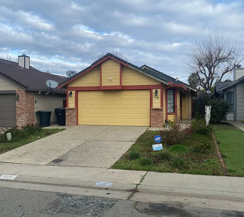 1330 Puebla Way