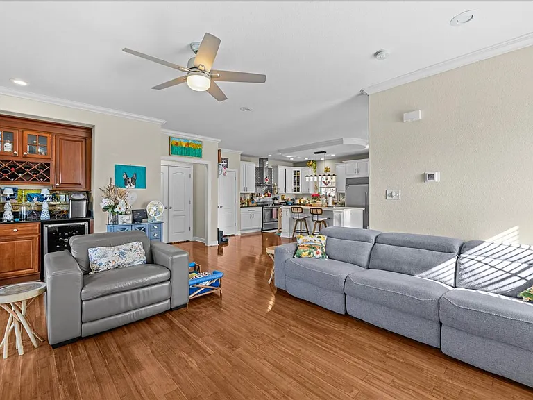 9512 14th Bay St — Photo 14