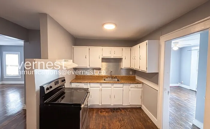 32 Woodlawn Dr #7 — Photo 3
