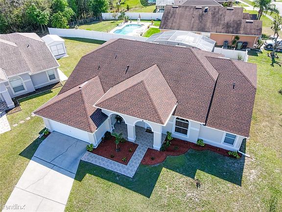 4th image of 2453 Winfield Dr