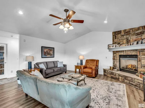 405 Ironwood Ct, Yerington, NV 89447