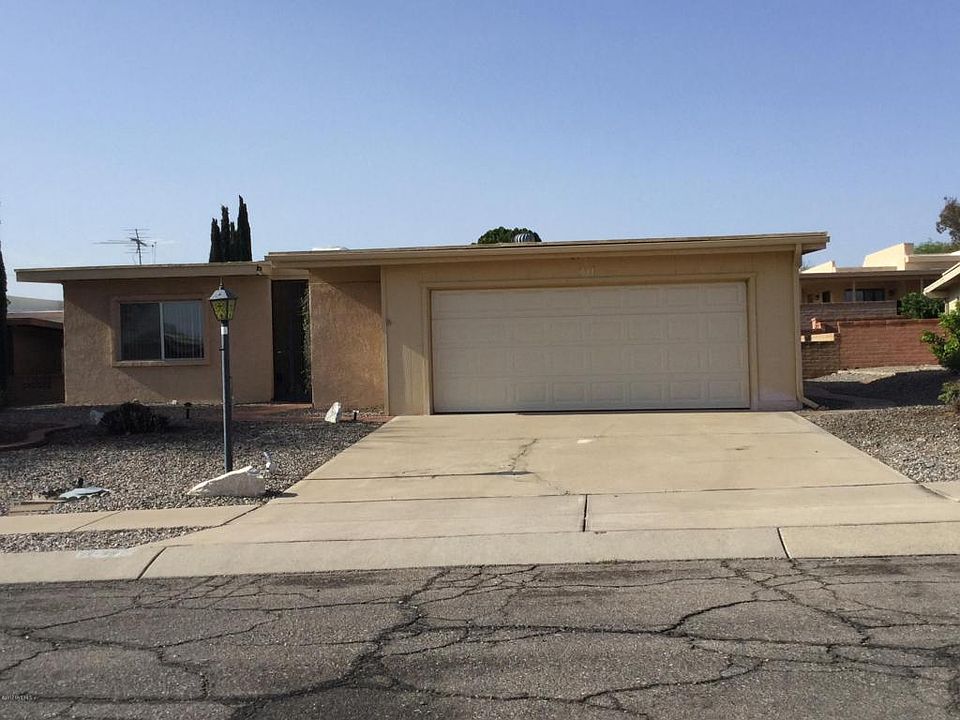 1st image of 633 W Via San Mateo