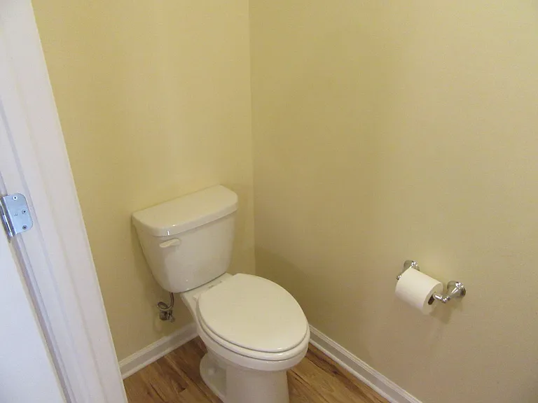 307 Wilson Ave #17 — Photo 19