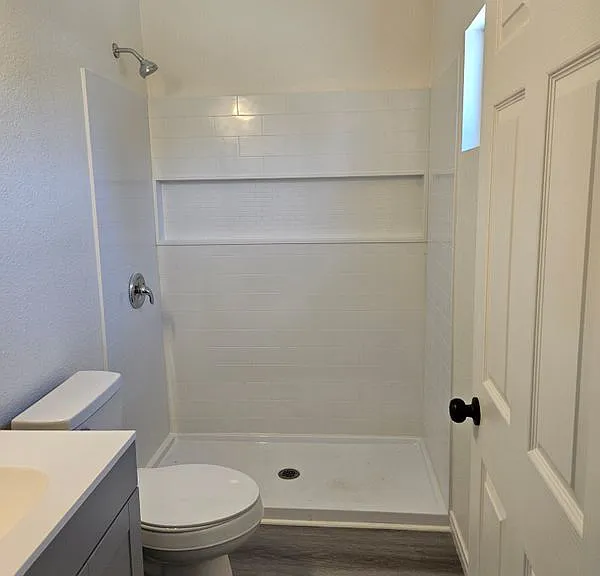 710 E Whittier Ave — Photo 13