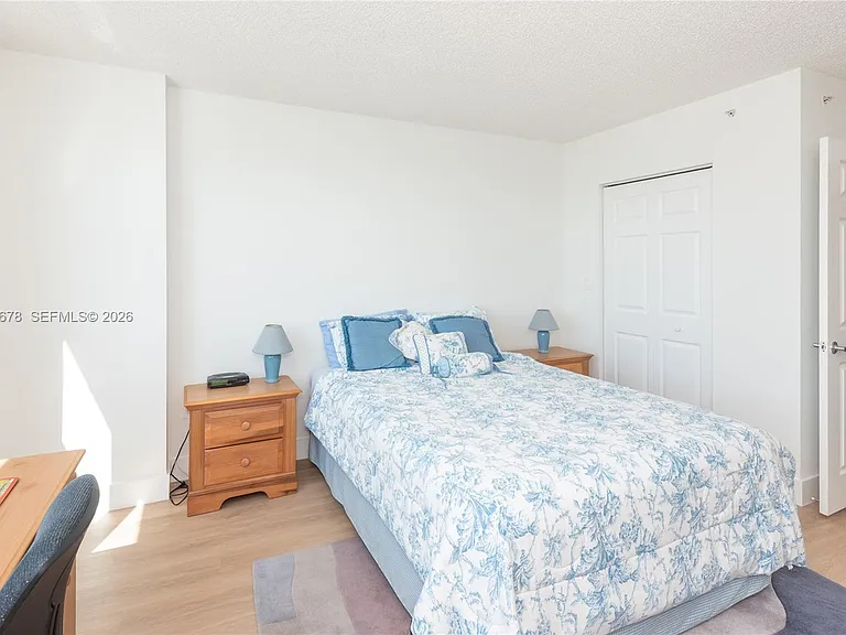 1155 Brickell Bay Dr #609 — Photo 10
