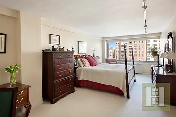 Sold by Halstead Real Estate | media 3