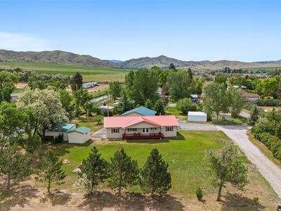 211 Pony St, Toston, MT, 59643