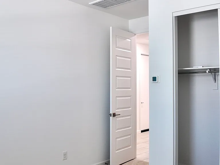 6975 W Pinnacle Vista Dr — Photo 17