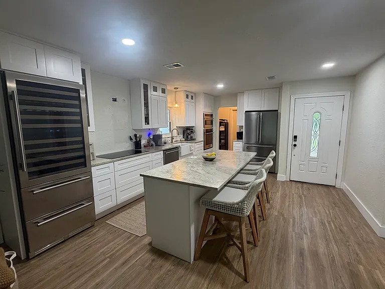 5645 Orange Grove Ave — Photo 10