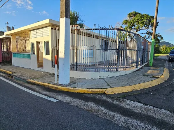 501 704376 Calle Las Frst #737, Ceiba, PR 00735