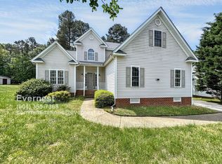 219 Enon Oaks Ln, Chester, VA 23836