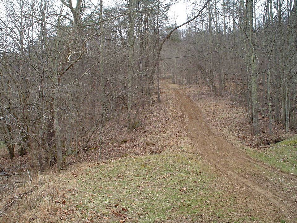 1st image of 95 Strawberry Ln
