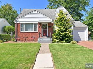 297 Ramapo Ave, Maywood, NJ 07607