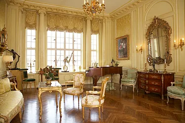 Sold by Key-Ventures