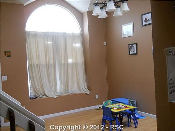 2nd image of 4333 Bramble Ln