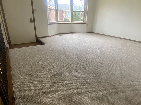 3rd image of 38 Lantern Ln #38