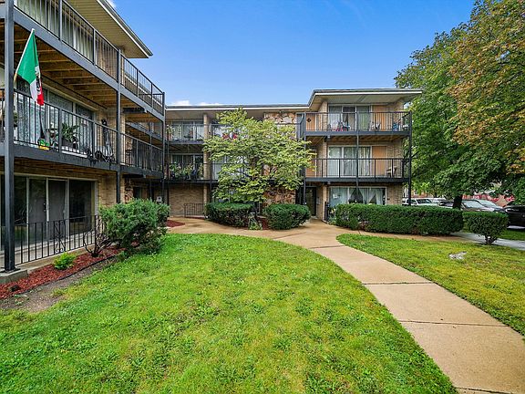 2nd image of 5308 S Kedzie Ave APT 103