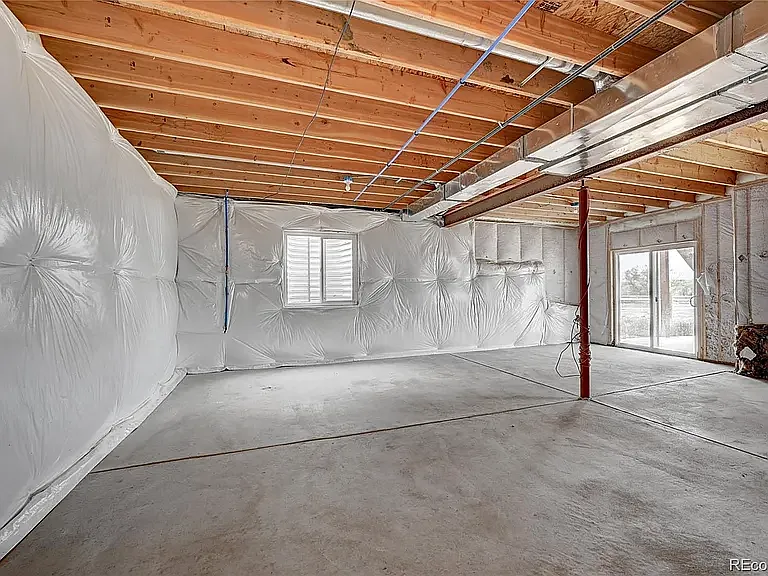 589 S 3rd Ave — Photo 25