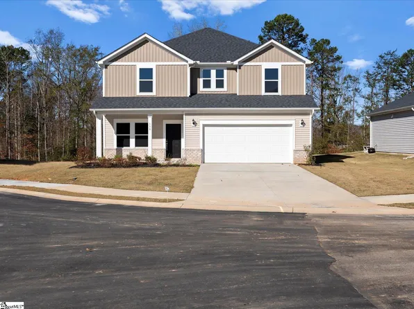 130 Martel Dr, Spartanburg, SC 29302