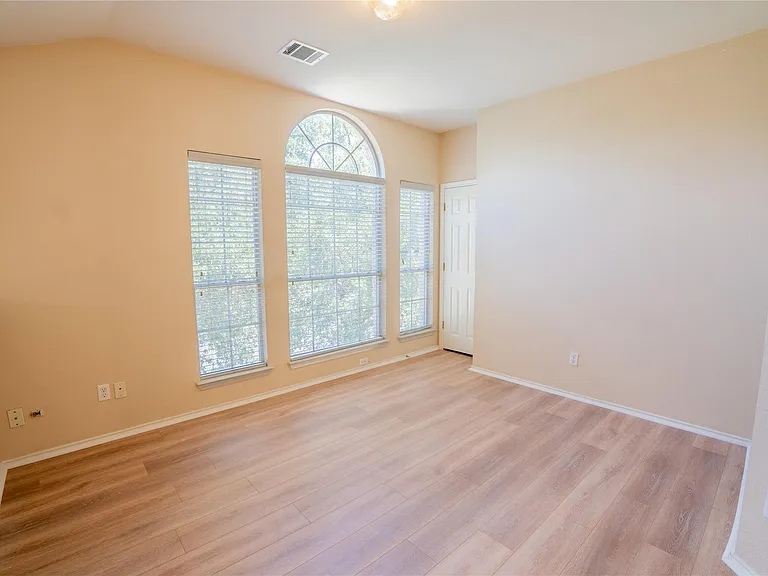 14509 Mowsbury Dr — Photo 20
