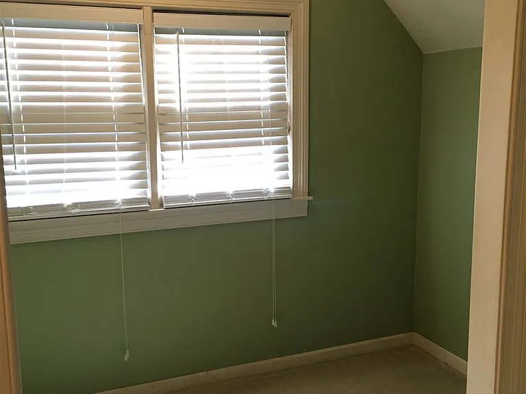 1994 E End Dr #6-1 — Photo 16