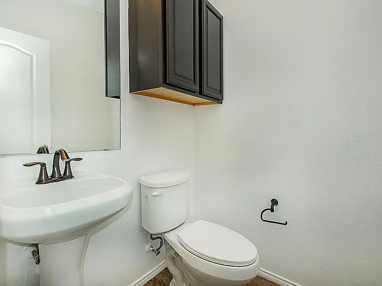 917 Swan Ridge Dr — Photo 14