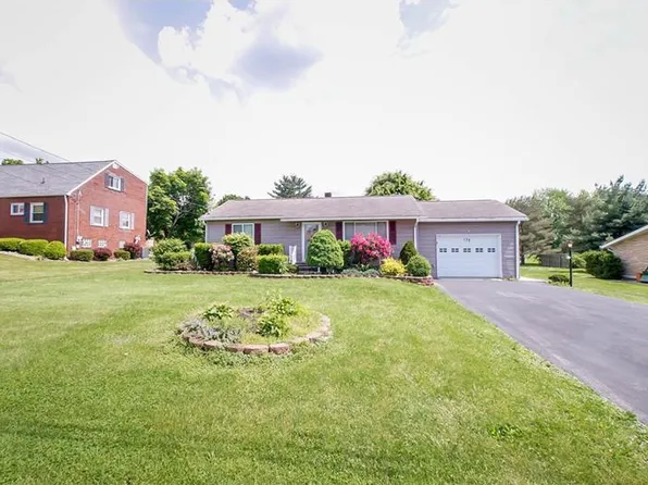 128 Sutton Ave, Hopwood, PA 15445