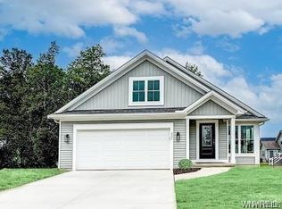 4543 Camp Rd #L203, Hamburg, NY 14075