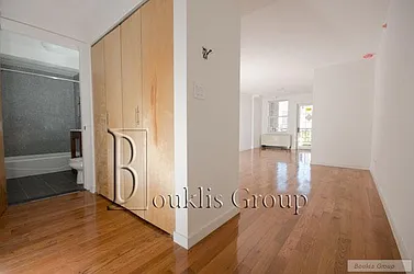 Rented by Bouklis Group