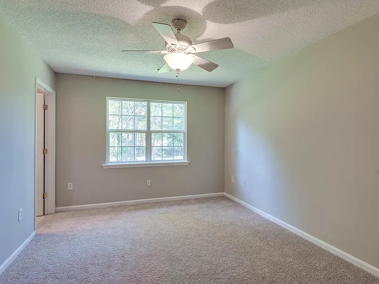 13818 Faversham Ct — Photo 20