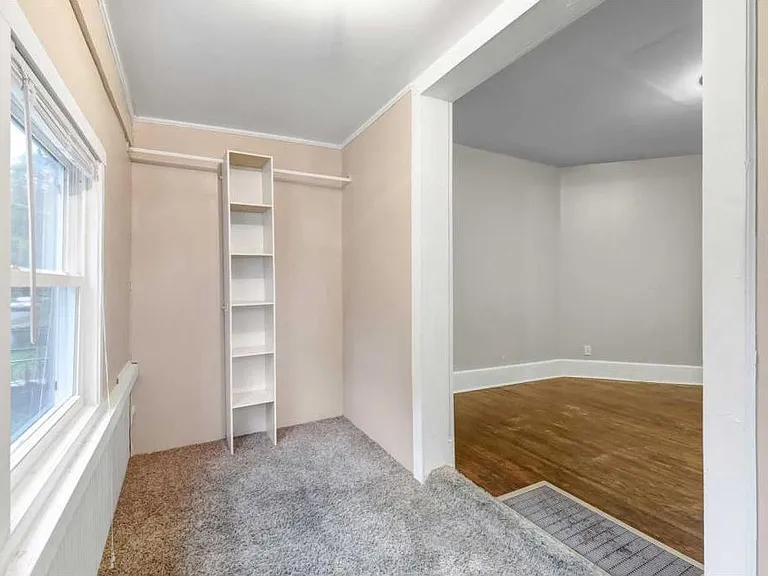 1931 Fillmore St NE #1 — Photo 12