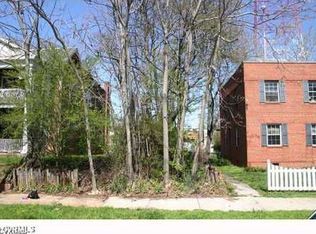3312 W Grace St, Richmond, VA 23221