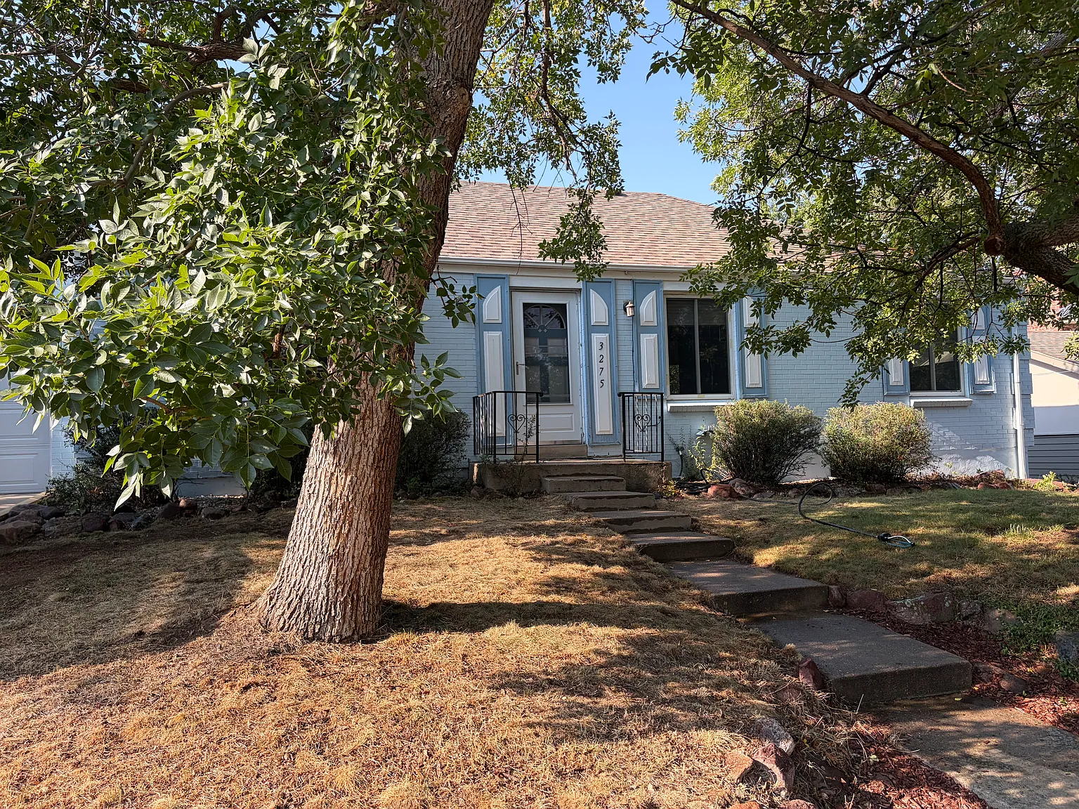 4 bed, 2376 sqft, $3,800 — Photo 1