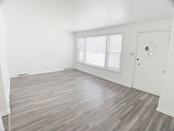5th image of 3451 W 38th St