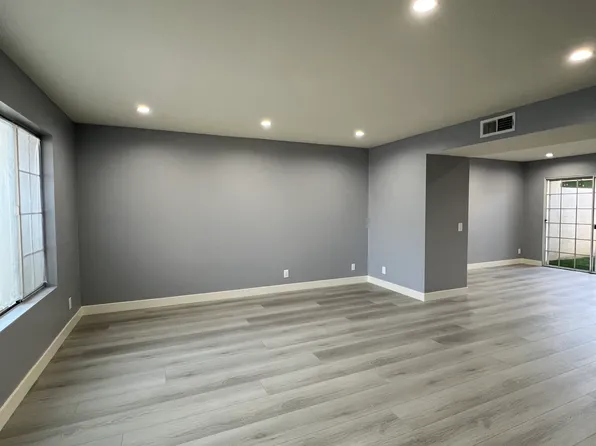 7639 Kester Ave #5, Van Nuys, CA 91405