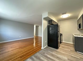 Tustin Court, Philadelphia, PA 19152