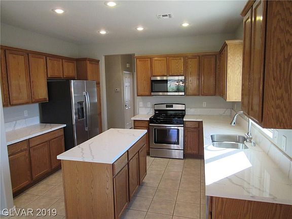 3rd image of 1960 High Mesa Dr