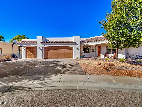 4th image of 2033 Sorrento Pl