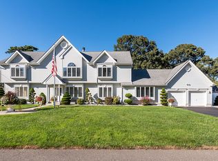 316 Chestnut Lake Dr, Lanoka Harbor, NJ 08734