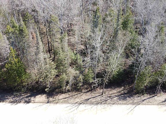 3rd image of E Cold Springs Rd