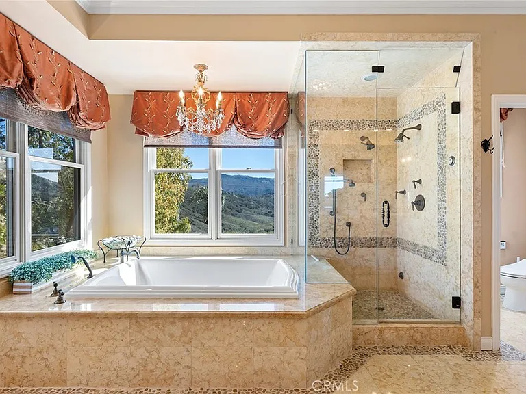 24920 Paseo Del Rancho — Photo 47