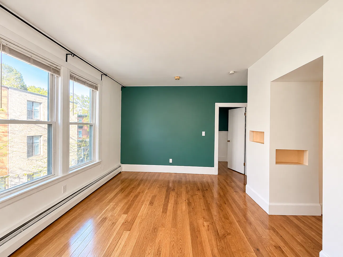 Studio, 280 sqft, $1,950 — Photo 1