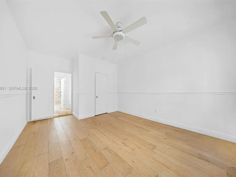 844 Jefferson Ave #2 — Photo 18