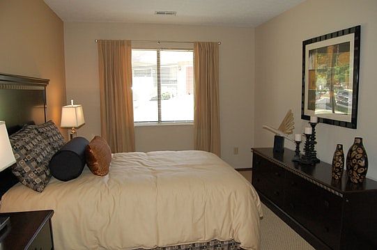 1st image of 5191 Cambria Way