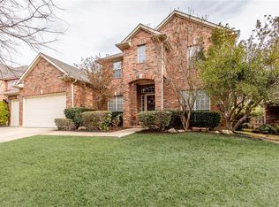 7967 Ocean Dr, Fort Worth, TX 76123